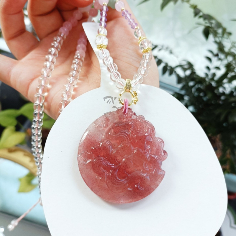 Kilencfarkú róka medálos nyaklánc, polírozott, állatövi forma, természet stílus, friss és édes, 2025 tavasz