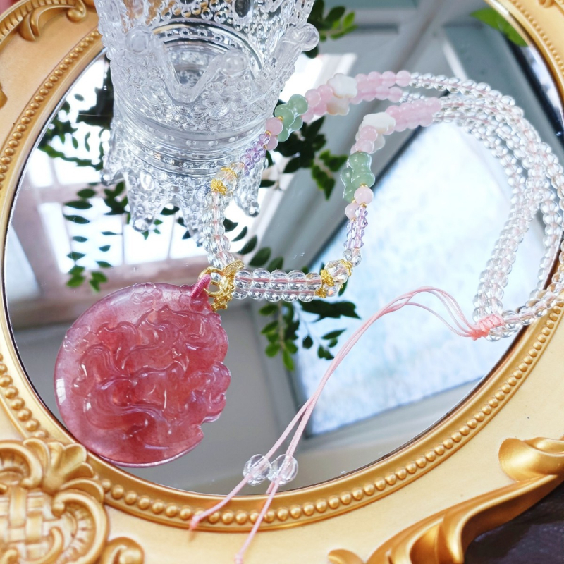 Kilencfarkú róka medálos nyaklánc, polírozott, állatövi forma, természet stílus, friss és édes, 2025 tavasz