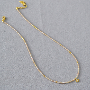 Elegáns réz nyaklánc ötvözet medállal, cirkón lánccal, kézzel készített, 10 g