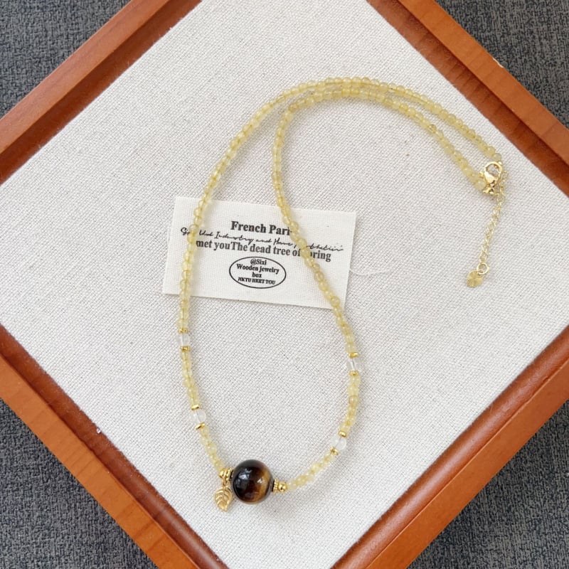 Tigriszem kőből és aranyhajú kristállyal készült nyaklánc, geometriai forma, kézzel készített, kerület 41–50 cm, könnyű luxus stílus