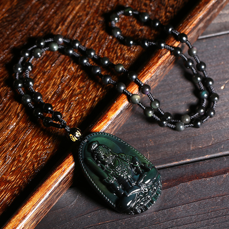 Privjesak od obsidijana s osobnim Buddha zaštitnikom i osam božanstava čuvara