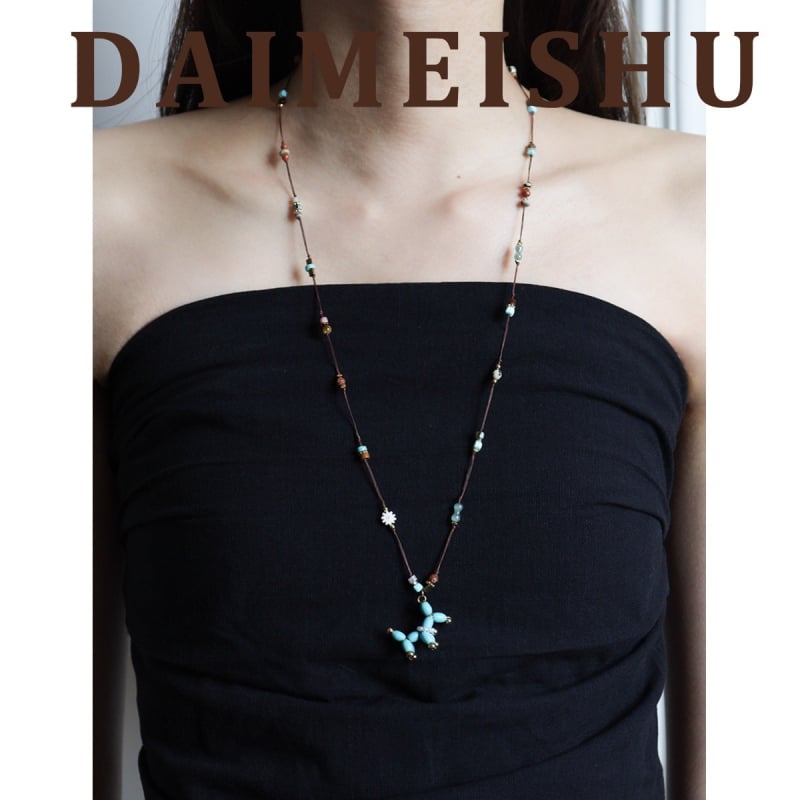 Női nyaklánc tigrisz szem kővel és türkiz medállal, kutya motívummal, fonott pulóverlánccal