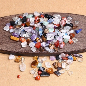 Kristály kavics díszítésre — természetes kristály, szobrászati kivitelezés, természetes felület