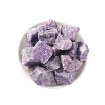 Purpurni muskovitni kristalni surovi kamen Qingyida — Pakiranje pojedinačno u PP vrećicu — Moderna minimalistička stil