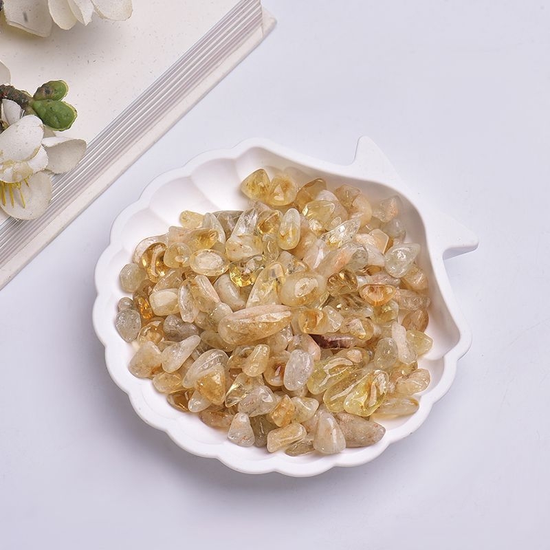 Citrin kristalni šljunak za akvarij i dekoraciju posuda — Kunyou Jewelry; Materijal: Citrine; Kategorija: Crystal Gravel; Pakiranje: PP vrećica, pojedinačno pakirano; Stil: Moderna jednostavnost