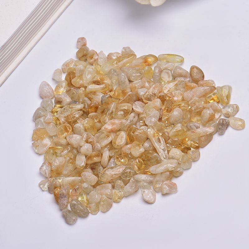 Citrin kristalni šljunak za akvarij i dekoraciju posuda — Kunyou Jewelry; Materijal: Citrine; Kategorija: Crystal Gravel; Pakiranje: PP vrećica, pojedinačno pakirano; Stil: Moderna jednostavnost