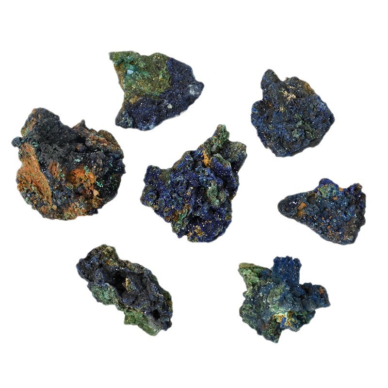 Prirodni azurit i malahit u simbiotskom spoju – sirovi kamen za ukrase