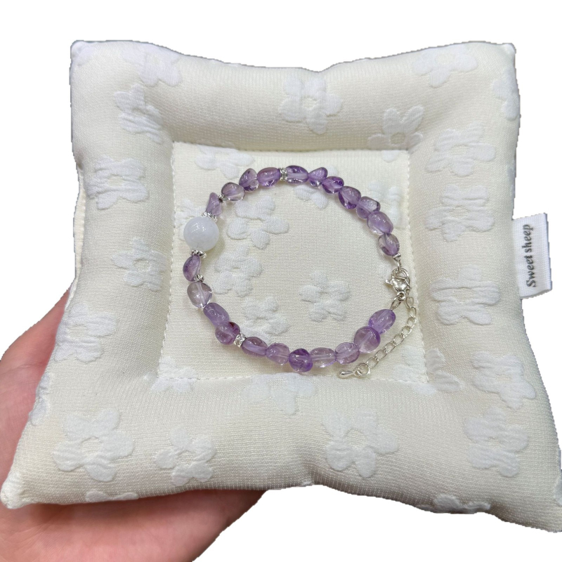 Βραχιόλι από φυσικό αμέθυστο, ακανόνιστο σχήμα, κράμα, άνοιξη 2025