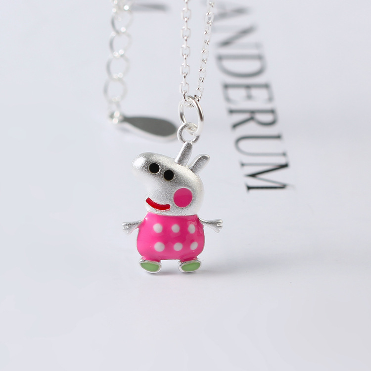 Kakloji su kiaulytės pakabuku, 925 sidabras, kryžminė grandinė, vaikų/animacinis stilius (pakabukas kiaulė; 925 sidabras; kryžminė grandinė; vaikų/animacinis stilius; personalizavimas prieinamas)