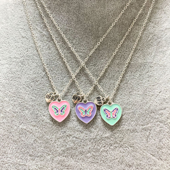 Колие от сплав със сърцевидна висулка, детски карикатурен стил, змийска верига, удължение до под 10 см