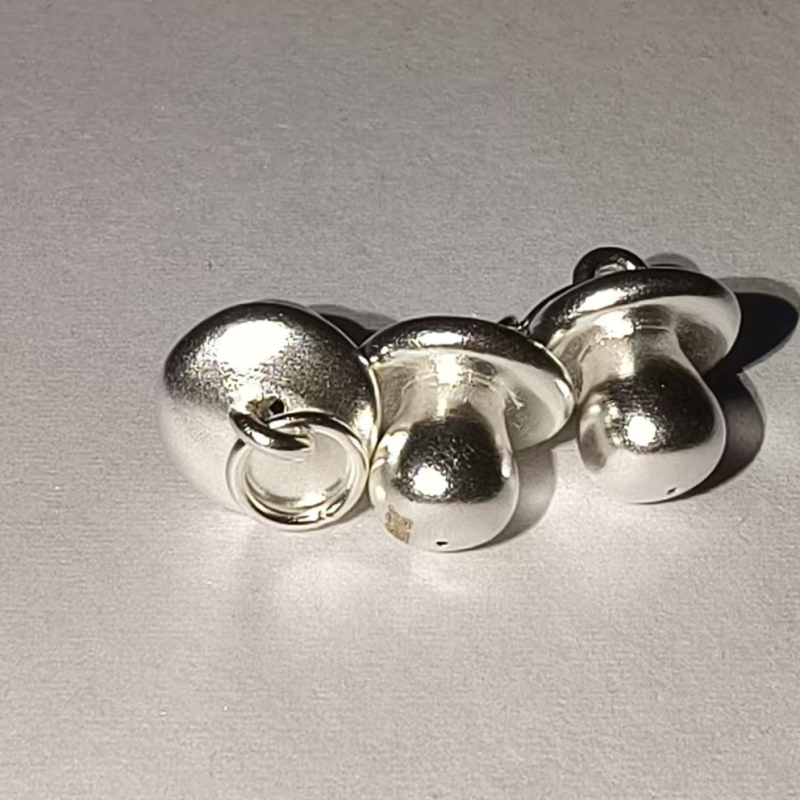 Pakabukas su grandine – S999 sidabras, 3D čiulptuko formos pakabukas, elektroplakavimas, Spirit of Dreams HG-39