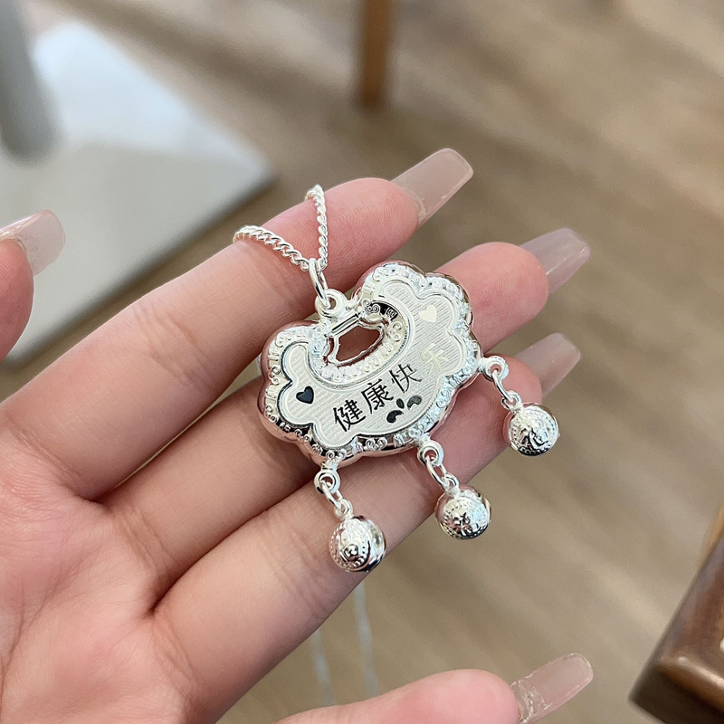 Sidabrinis pakabukas su Fu simboliu, 999 gryno sidabro, rankų darbo, skirtas kūdikiams ir vaikams, be grandinėlės
