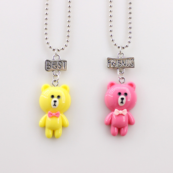 Vaikų karoliai iš dervos su meškiuko pakabuku, akrilinis pakabukas, karoliukų grandinė, reguliuojamas ilgis 21–50 cm