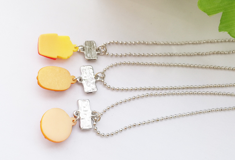 Vaikų karoliai su resininiu hamburgerio ir hot dog motyvu, BFF dizainas, kamuolių grandinė ir pakabukas.