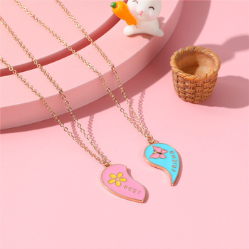 Karoliai su aliuminio lydinio pakabuku lašinio formos, kryžminė grandinė, saldus stilius, pritaikomas apdorojimas