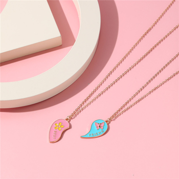 Karoliai su aliuminio lydinio pakabuku lašinio formos, kryžminė grandinė, saldus stilius, pritaikomas apdorojimas