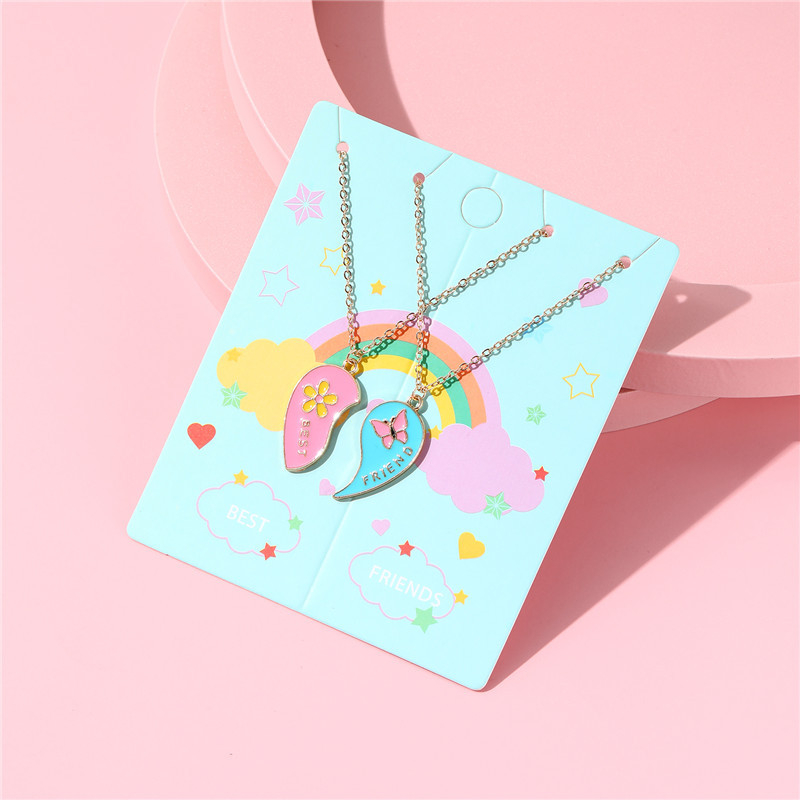 Karoliai su aliuminio lydinio pakabuku lašinio formos, kryžminė grandinė, saldus stilius, pritaikomas apdorojimas