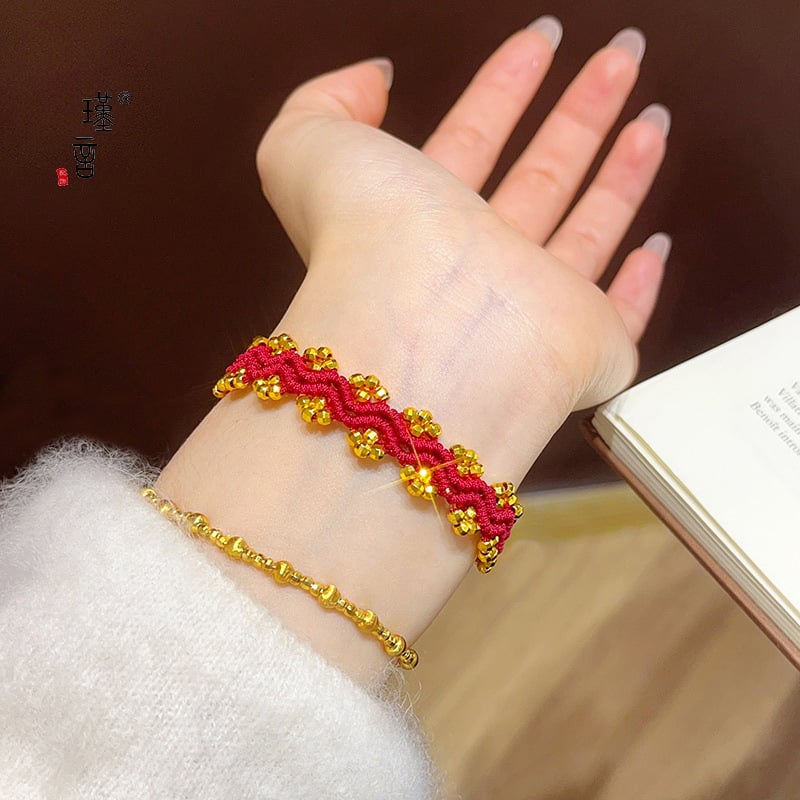 Bakrena narukvica s elektroplatnim završnim slojem, motiv zodijaka, od P·z Accessories — jesen 2025 izdanje