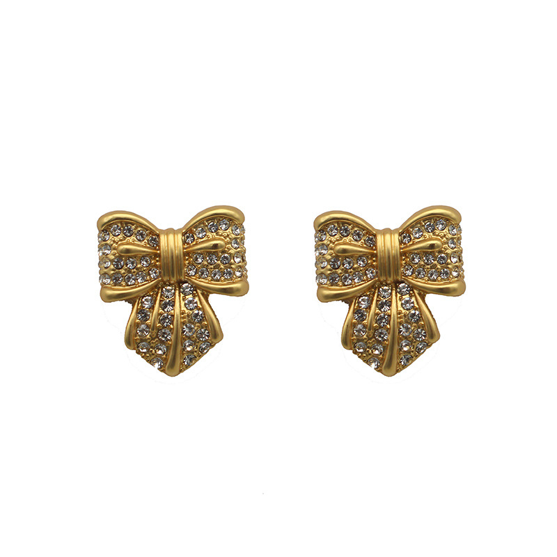 Bakarne naušnice s mat završnim slojem 24K zlata; elektroplatiranje; oblici: srce, cvijet, zvijezda; pogodno za djecu