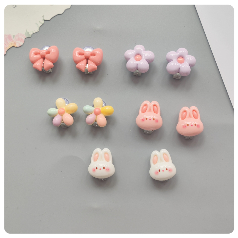 Dječji naušnice s klipsom, u obliku cvijeta, ručno izrađene, sa silikonskom podlogom