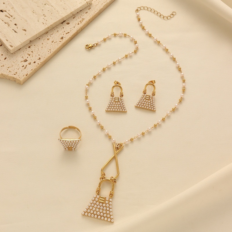 Set od tri dijela: lanac, naušnice i torbica; legura; elektroplatiranje; etnički stil; uzorak Kitty/Snoopy