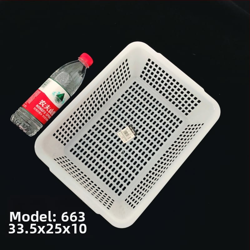 Műanyag tárolókosár négyzetes szitával és lefolyó funkcióval, modell 0361, PE anyag