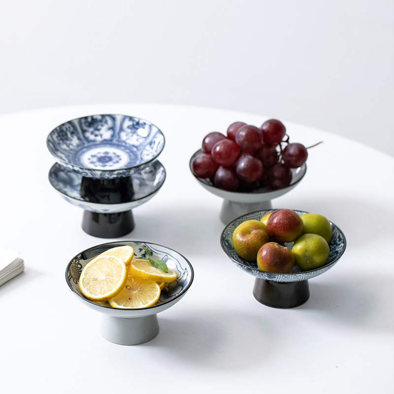 Porcelininė vaisių lėkštė su kojelėmis, retro stilius, pirmosios klasės kokybė