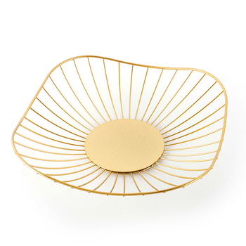 Vasból készült szabálytalan alakú gyümölcskosár konyhához és nappaliba, vízelvezető és tároló funkció, világos luxus retro stílus