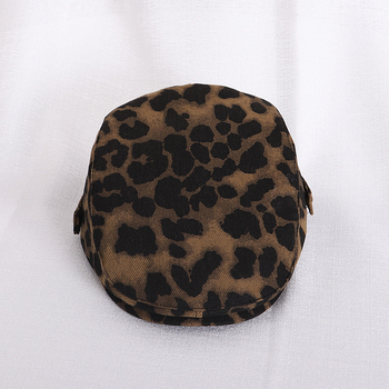 Mergaitėms leopardų atspalvių beretė, 100% medvilnė, kupolo forma, trumpas kraštelis, pavasaris–ruduo, Hi Sylvia