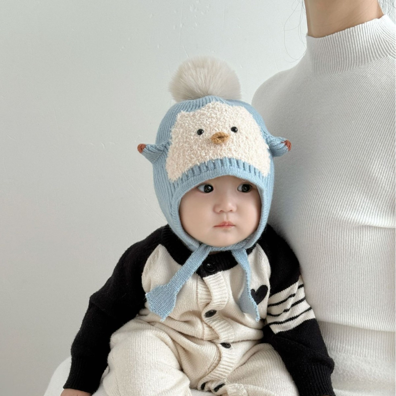 Vilnonė kūdikio kepurė su ausų apsauga – žieminė megztinė, be krašto, apvalus viršus, INS stilius