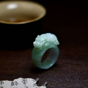 Jadeito Pixiu žiedas vyrams, ledinio vaško išgraviruotas žvėries totemas su sertifikatu