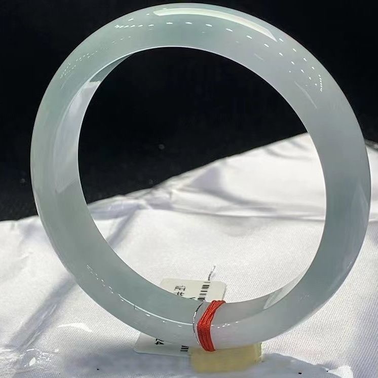 Jade apyrankė su auksiniu įdėklu, ledinio tipo jad, plaukiojančių gėlių motyvas, rankų darbas, retro stilius, unisex