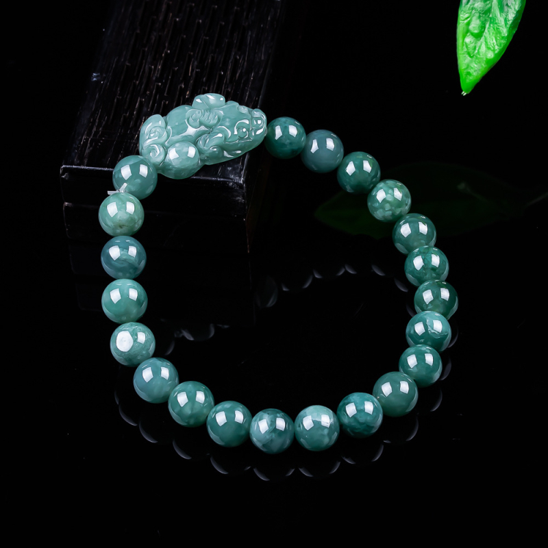 Pixiu jade karkötő, A-kategóriás jég-típusú jade, kézzel készített, természetes jade