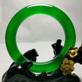 Nefrit karkötő | Tiszta polírozott felület | Eredet: Yunnan | 2025 tavaszi bevezetés | Könnyű luxus stílusú kézzel készül ékszer