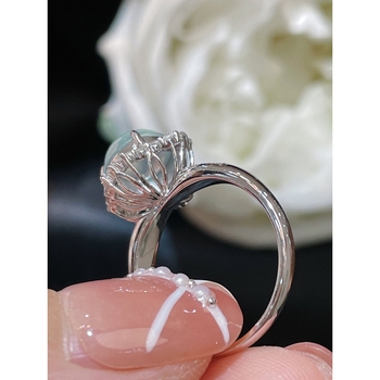 18K arany bevonatú gyűrű, természetes jade, tojás alakú dizájn