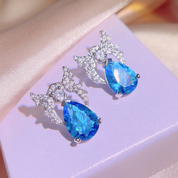 Trodijelni bakreni set nakita s križnim lancem, elektroplatiranje, privjesak od umjetnog kristala, kvadratni uzorak (naušnice, ogrlica, narukvica)