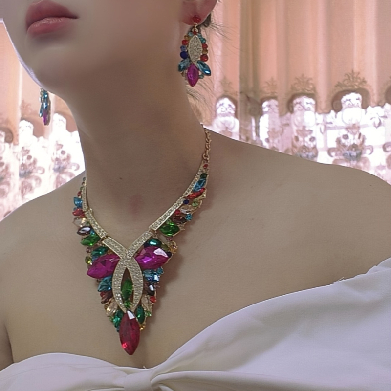 Set naušnica i ogrlica s kristalima - originalni dizajn, lanac u obliku slova O, cvjetni uzorak, Yiwu porijeklo