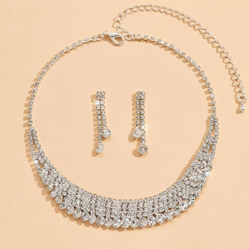 Set nakita s rhinestones: naušnice i ogrlica, materijal - rhinestones, elektroplating, običan lanac