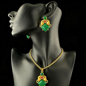 Set nakita: naušnice, ogrlica i narukvica; cinkova legura s pozlaćenim premazom; lanac tipa O; Brend Nothing; Autorizirana privatna marka