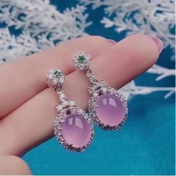 Kalcedonski set sa srebrnom ugradbom: ogrlica s privjeskom, naušnice i prsten – 3-djelni set, jesen 2024, prirodni stil