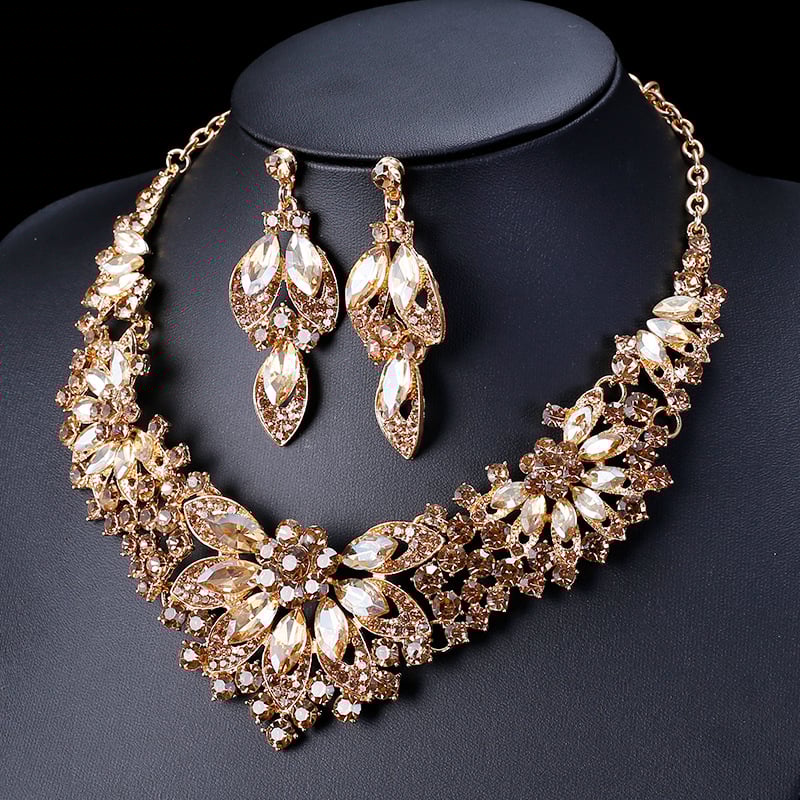 Ženski set ogrlice i naušnica, legura, lanac s kapljicom, privjesak od legure, uzorci: srce, kap voda, zvono, retro književno-umjetnički stil