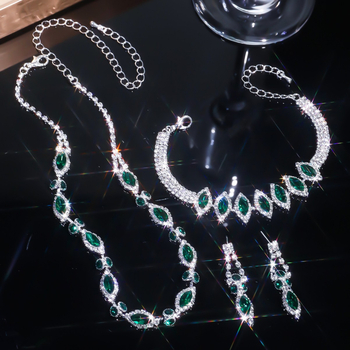 Trodijelni set: ogrlica i naušnice; materijal: bakar; privjesak s rhinestones; lanac u obliku slova O; kineski stil; književno retro