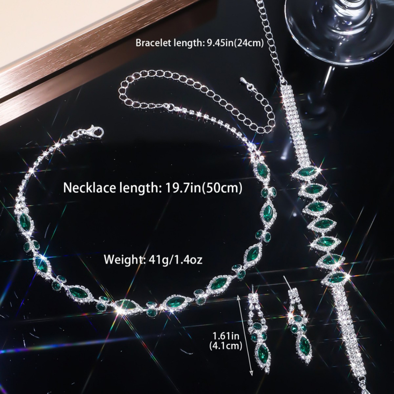 Trodijelni set: ogrlica i naušnice; materijal: bakar; privjesak s rhinestones; lanac u obliku slova O; kineski stil; književno retro