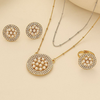 Set nakita od legure: ogrlica s privjeskom u obliku štita i mačjim motivom, naušnice i narukvica, elektropliranje, za žene, etnički stil