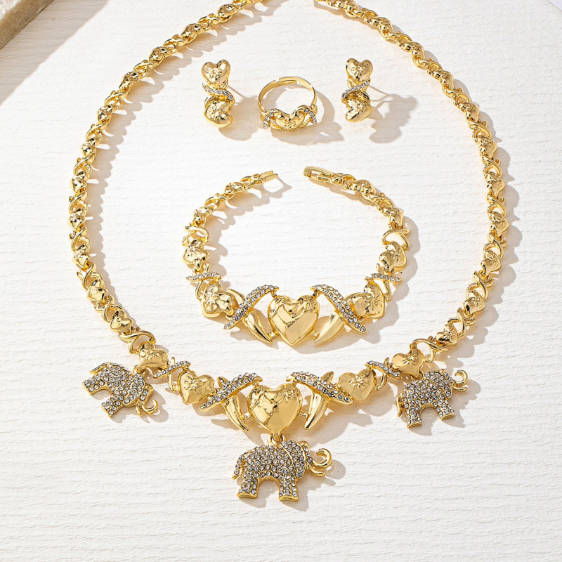 Vintage ékszerkészlet elefánt szív motívummal: nyaklánc, fülbevalók és kézi ékszerek – cinkötvözet, galvanizálás