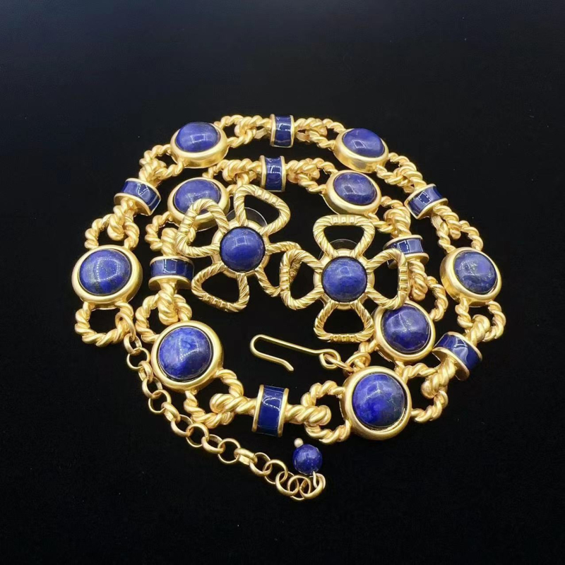 Ogrlica od lapis lazuli – Emila, običan lanac, geometrijski dizajn, retro umjetnički stil, porijeklo Shandong