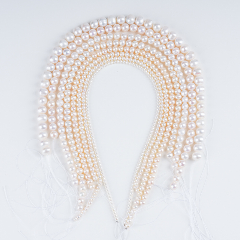 Peaaegu ümmargused magevee pärlid – looduslikud, DIY ehted koostisosad