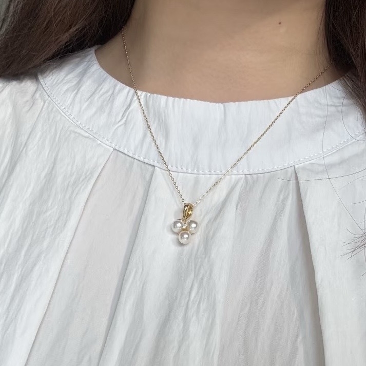 Pandantiv în formă de strugure, perlă naturală de apă dulce, cerc perfect, argint 925 lucrat manual