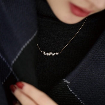 Colier clavicular din argint S925, placat cu aur 18K, mărgele de perlă și zirconiu, design elegant