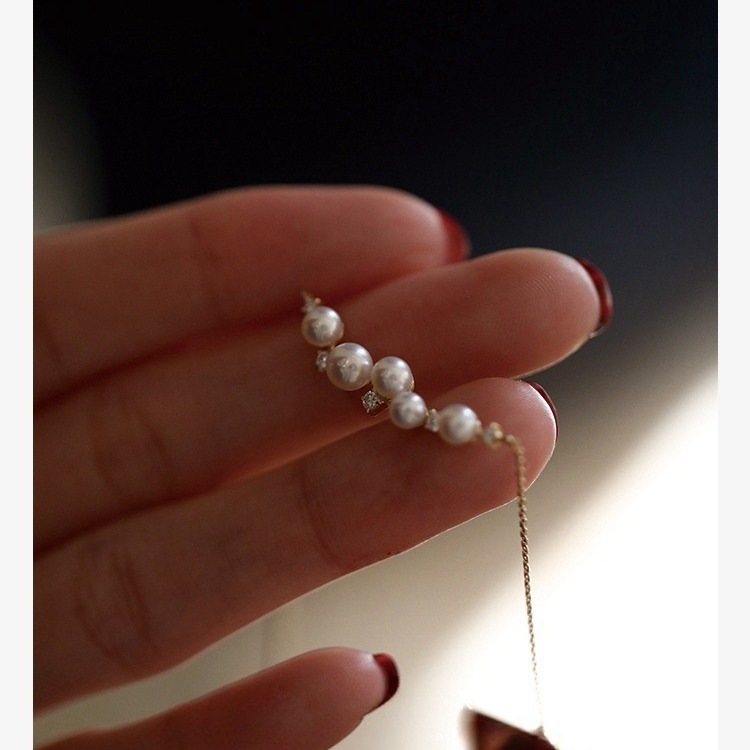 Colier clavicular din argint S925, placat cu aur 18K, mărgele de perlă și zirconiu, design elegant